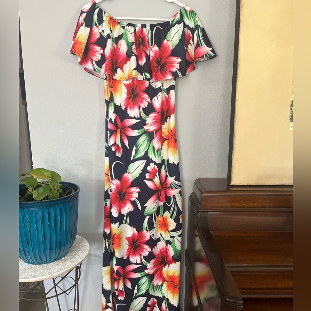 Floral Off-Shoulder Maxi Dress